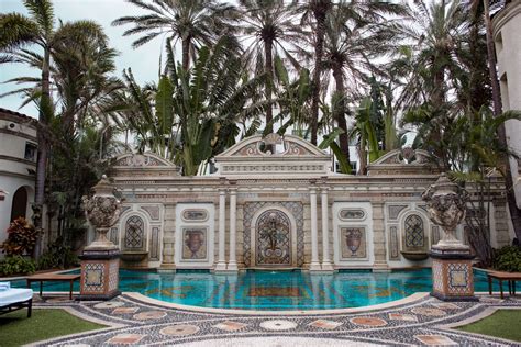 maison versace miami|inside Versace mansion.